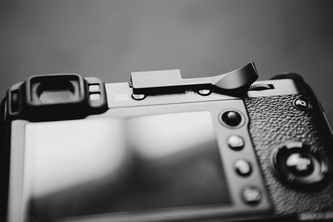 SQUAREHOOD Thumb Grip for FUJI X100F~